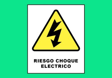 CARTEL 40 X 45 N21 RIESGO CHOQUE ELECTRICO